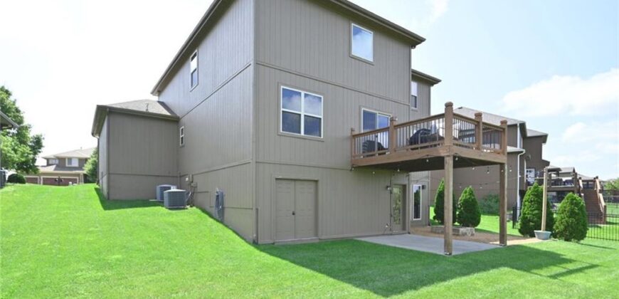 17380 NW 130th Terrace, Platte City, MO 64079