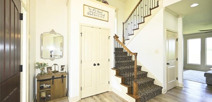 17380 NW 130th Terrace, Platte City, MO 64079
