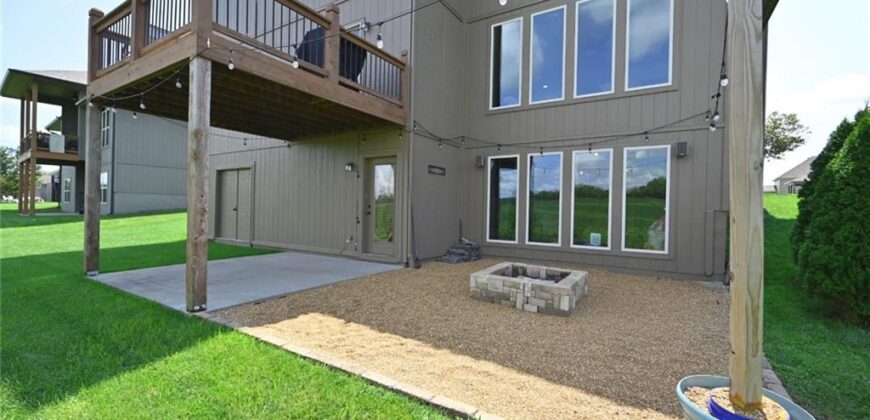 17380 NW 130th Terrace, Platte City, MO 64079