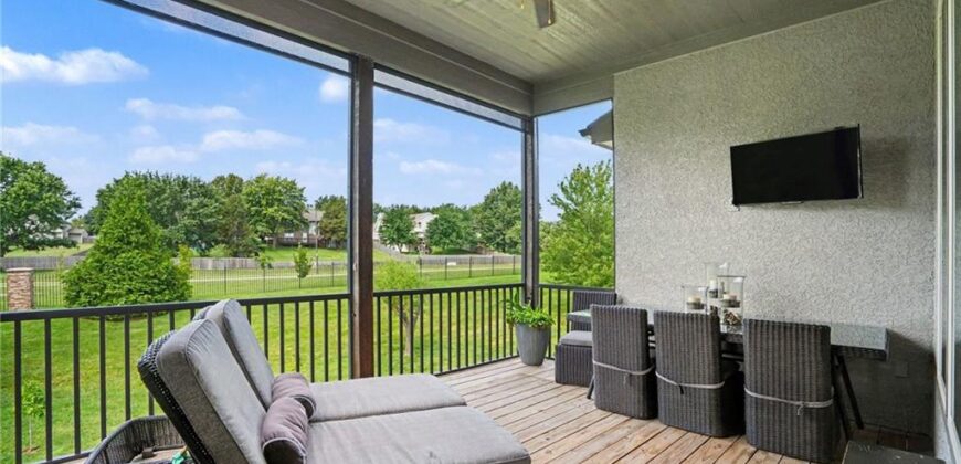 1905 NE 100th Terrace, Kansas City, MO 64155