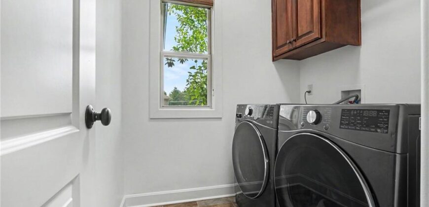 1905 NE 100th Terrace, Kansas City, MO 64155
