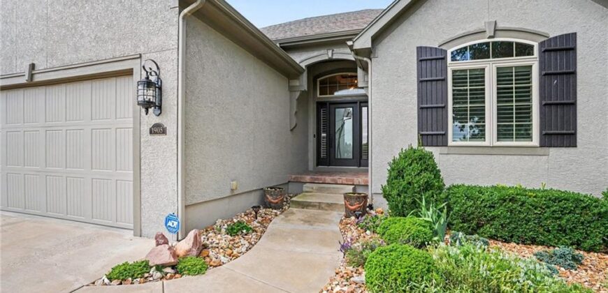1905 NE 100th Terrace, Kansas City, MO 64155
