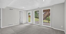 6529 NW Hidden Valley Road, Kansas City, MO 64152
