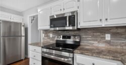 6529 NW Hidden Valley Road, Kansas City, MO 64152