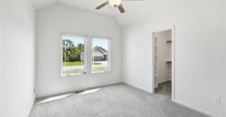 10322 N Winchester Avenue, Kansas City, MO 64156