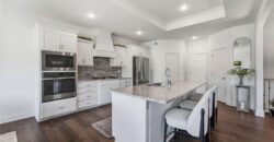 10322 N Winchester Avenue, Kansas City, MO 64156
