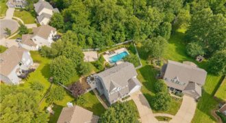 1037 Fox Run Terrace, Liberty, MO 64068