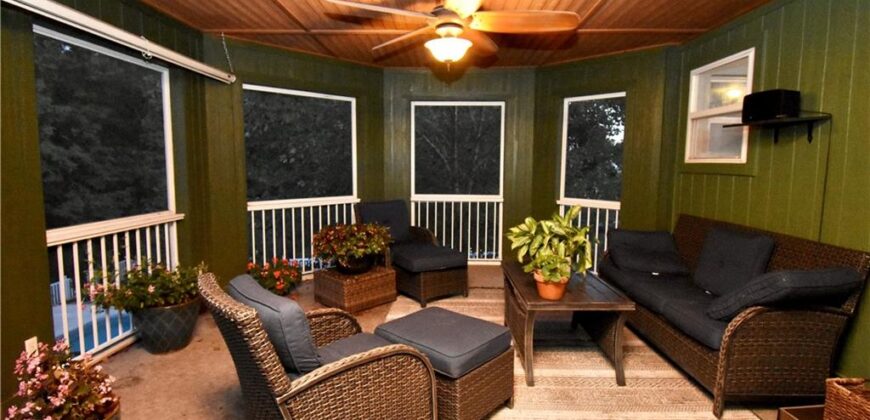 1037 Fox Run Terrace, Liberty, MO 64068