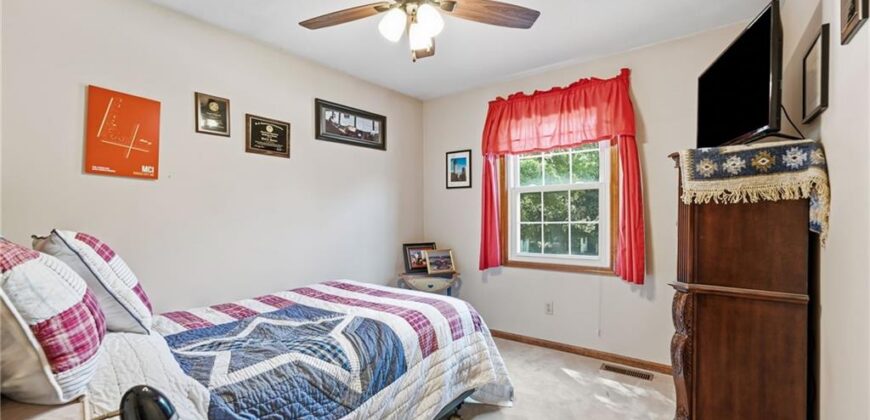 7934 NW 76th Terrace, Kansas City, MO 64152