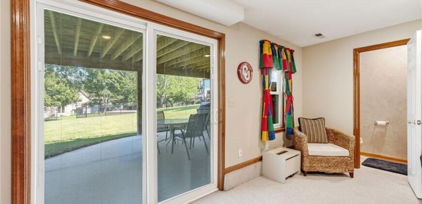 7934 NW 76th Terrace, Kansas City, MO 64152
