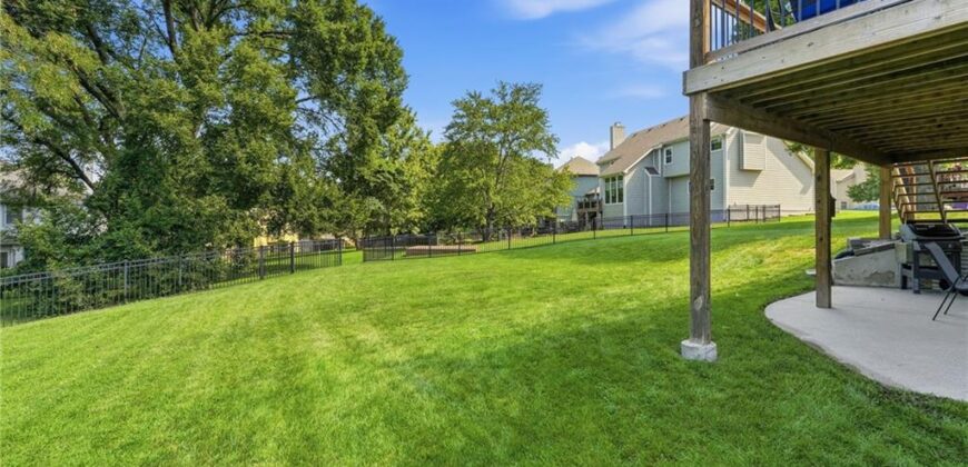 7934 NW 76th Terrace, Kansas City, MO 64152