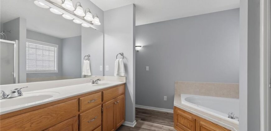 1714 Brooke Court, Kearney, MO 64060