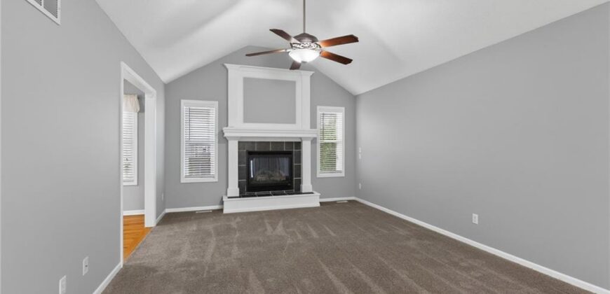 1714 Brooke Court, Kearney, MO 64060