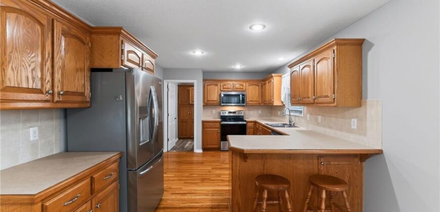 1714 Brooke Court, Kearney, MO 64060