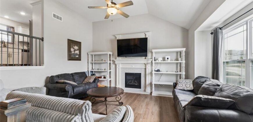 1700 Chestnut Street, Kearney, MO 64060