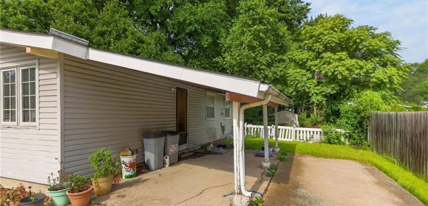 5902 N Garfield Avenue, Kansas City, MO 64118