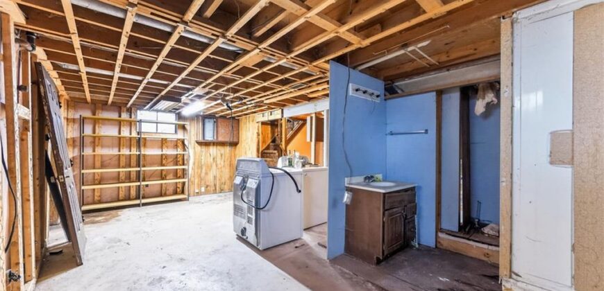 5902 N Garfield Avenue, Kansas City, MO 64118