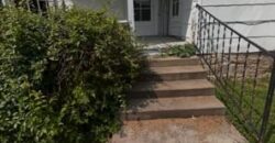 413 Maple Avenue, Smithville, MO 64089