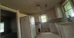 413 Maple Avenue, Smithville, MO 64089