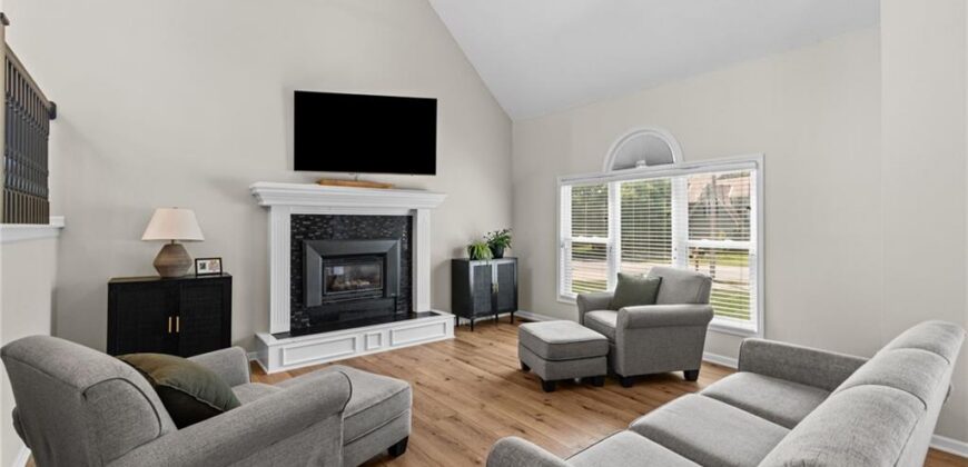 7419 N Booth Avenue, Kansas City, MO 64158