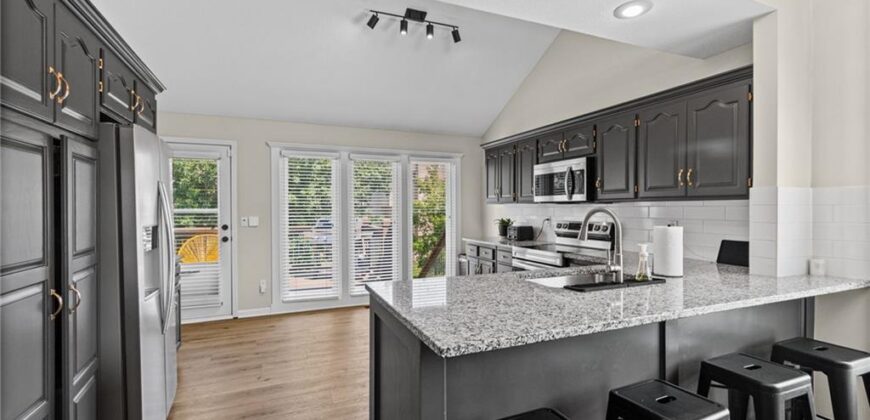 7419 N Booth Avenue, Kansas City, MO 64158