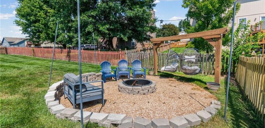 7419 N Booth Avenue, Kansas City, MO 64158