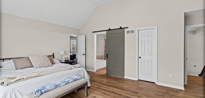7419 N Booth Avenue, Kansas City, MO 64158