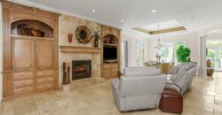 6006 W Shore Court, Parkville, MO 64152