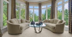 6006 W Shore Court, Parkville, MO 64152