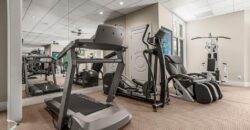 6006 W Shore Court, Parkville, MO 64152