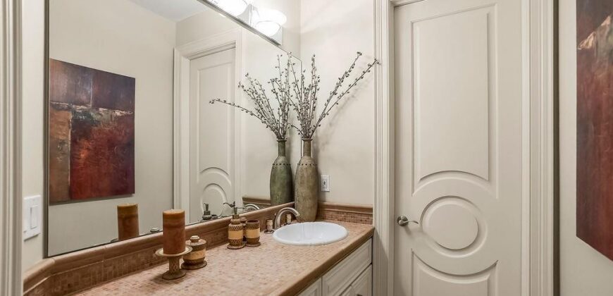 6006 W Shore Court, Parkville, MO 64152