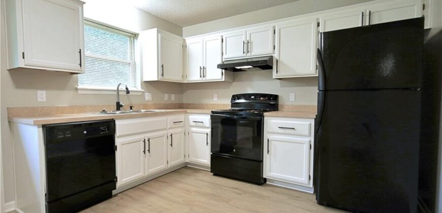 1215 Susan Street, Kearney, MO 64060