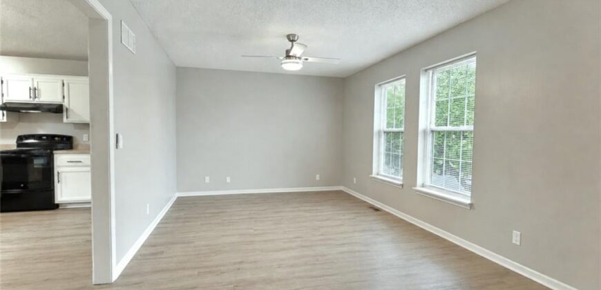 1215 Susan Street, Kearney, MO 64060