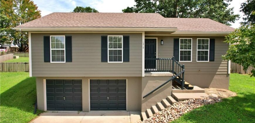 1215 Susan Street, Kearney, MO 64060