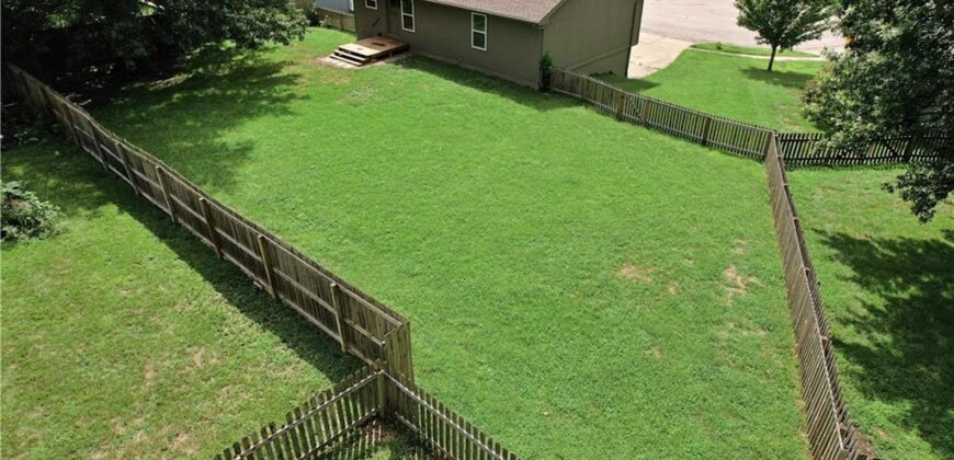 1215 Susan Street, Kearney, MO 64060