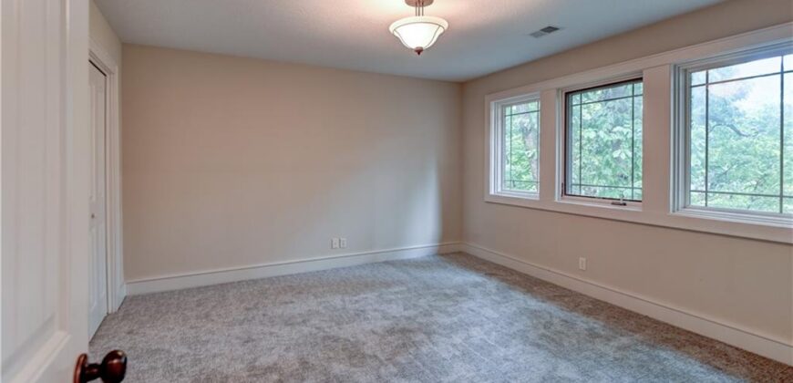4108 NW 73rd Street, Kansas City, MO 64151