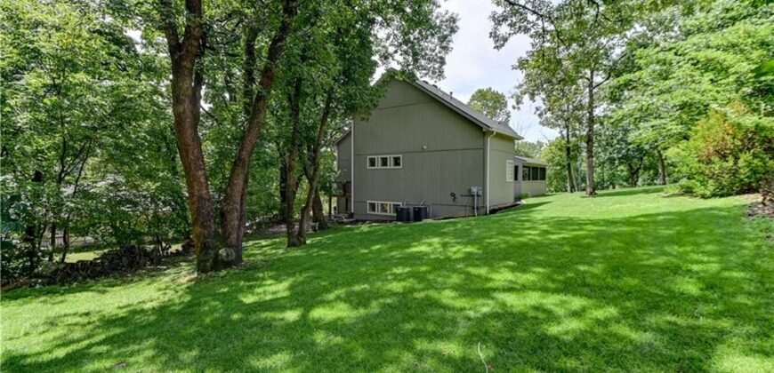 4108 NW 73rd Street, Kansas City, MO 64151