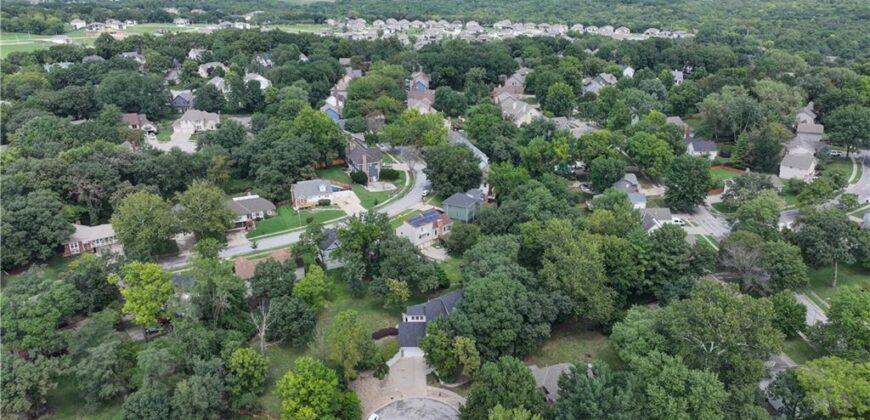 4108 NW 73rd Street, Kansas City, MO 64151