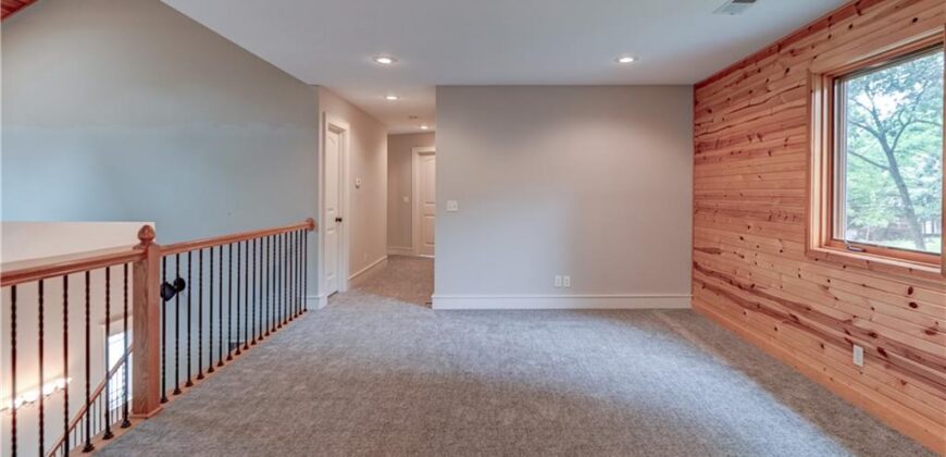 4108 NW 73rd Street, Kansas City, MO 64151