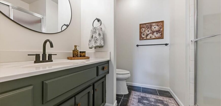 6728 N Quincy Circle, Kansas City, MO 64119