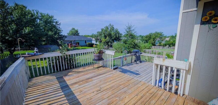 715 NE 107th Terrace, Kansas City, MO 64155