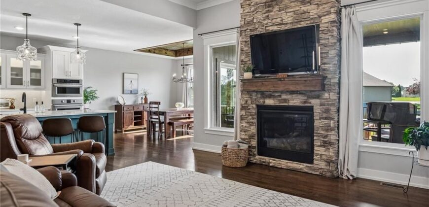 2211 Foxtail Drive, Kearney, MO 64060
