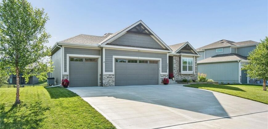 2211 Foxtail Drive, Kearney, MO 64060