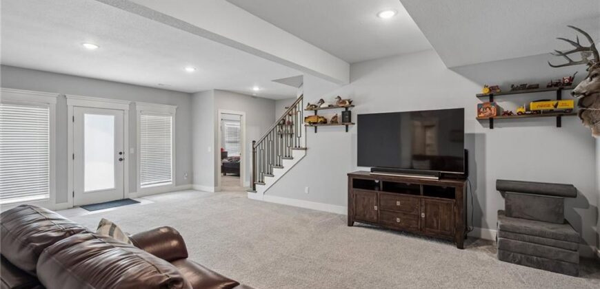 2211 Foxtail Drive, Kearney, MO 64060