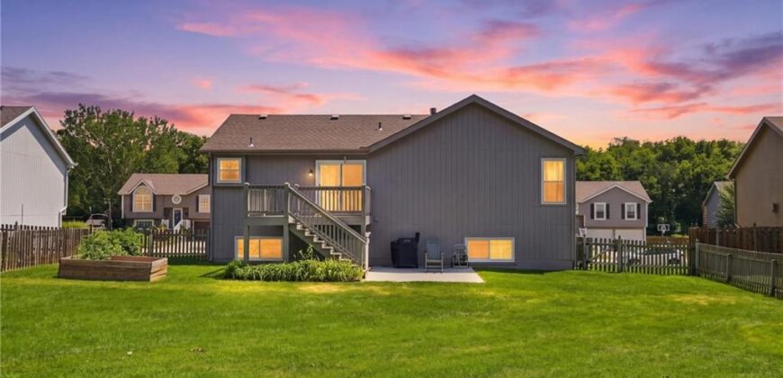13710 Hunter Drive, Platte City, MO 64079