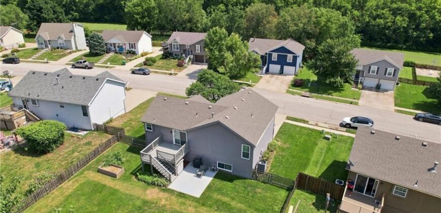 13710 Hunter Drive, Platte City, MO 64079