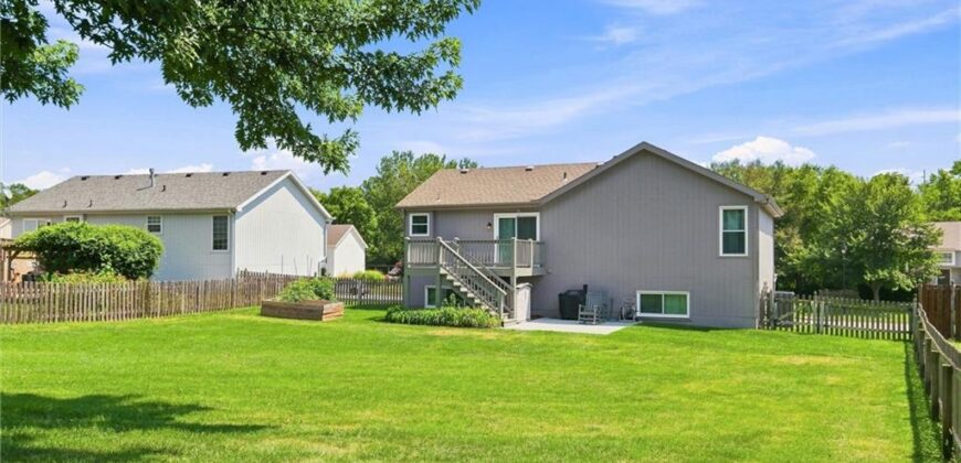 13710 Hunter Drive, Platte City, MO 64079