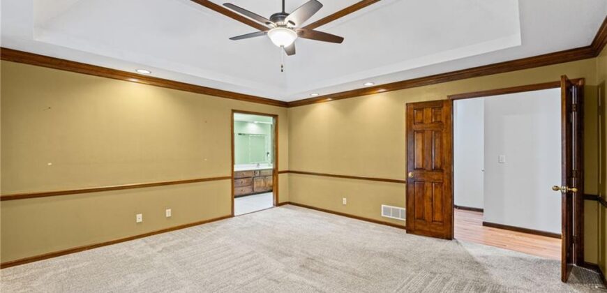 6209 NW 77th Street, Kansas City, MO 64151