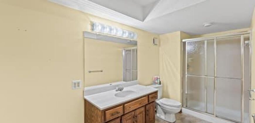 6209 NW 77th Street, Kansas City, MO 64151