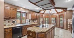 6209 NW 77th Street, Kansas City, MO 64151